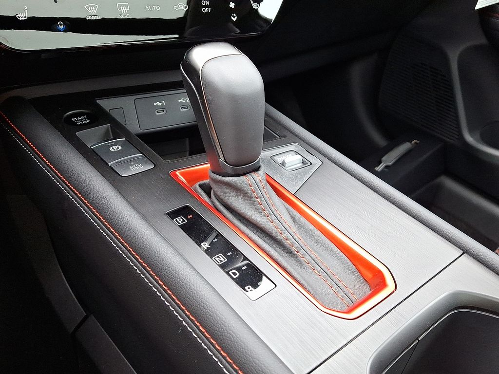 Thumbnail: 2025 Nissan Kicks - 7