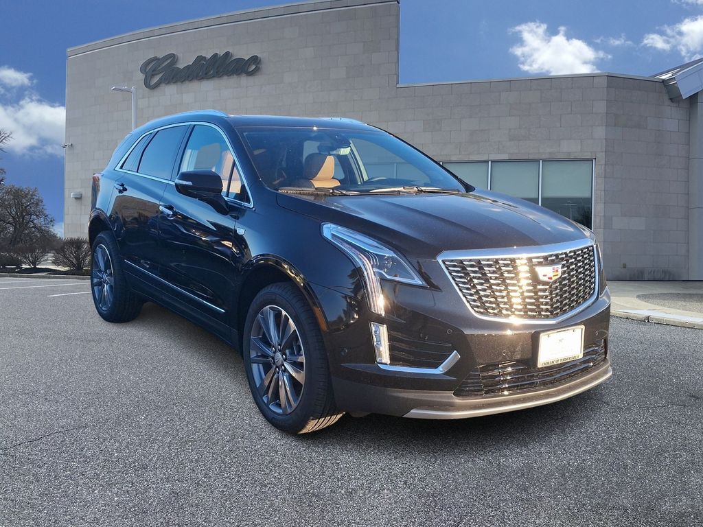 2025 Cadillac XT5 Premium Luxury 2