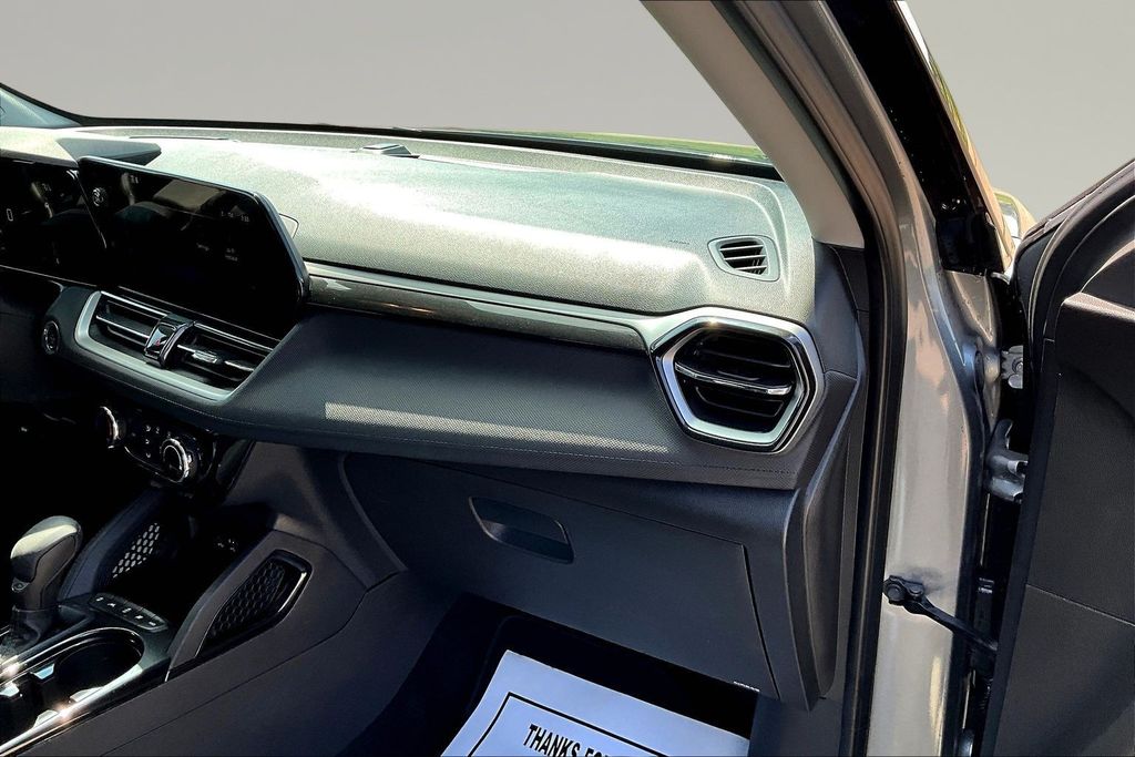 Used 2025 Chevrolet TrailBlazer SUV
