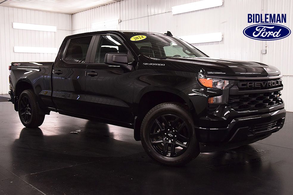 Black 2024 Chevrolet Silverado 1500 Pickup Truck Four-Wheel Drive 8-Speed Automatic