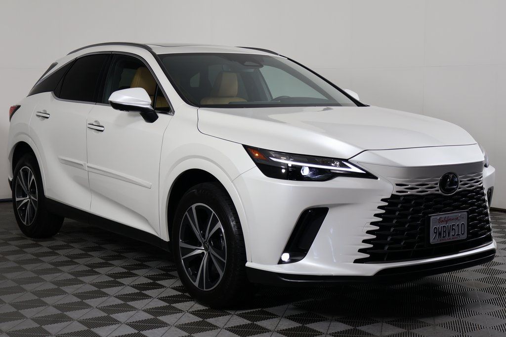 Thumbnail: 2026 Lexus RX - 3
