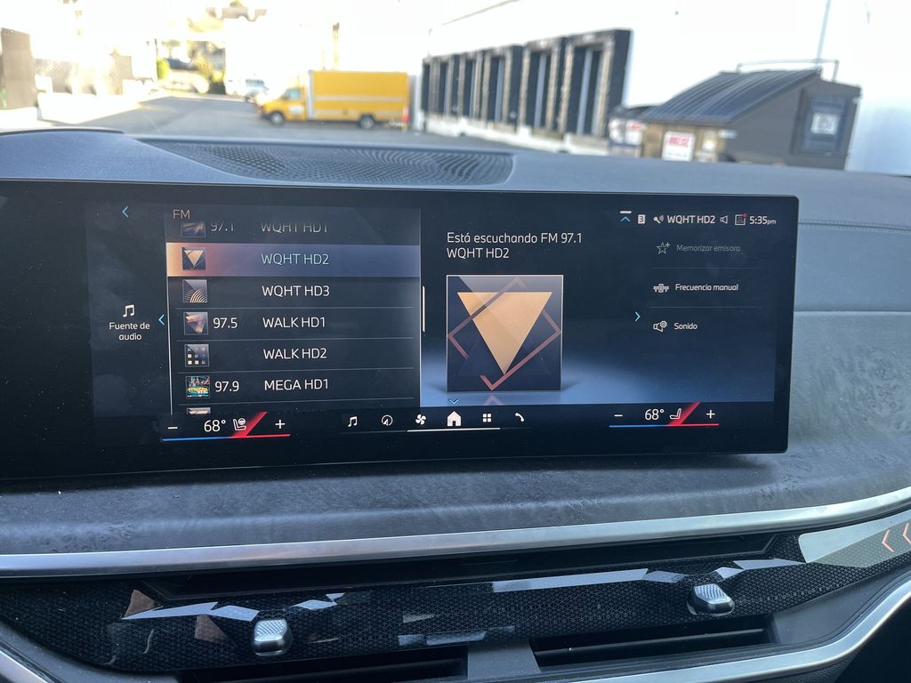 Thumbnail: 2024 BMW X5 - 16