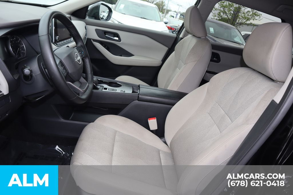 Used 2025 Black Nissan SV image 11