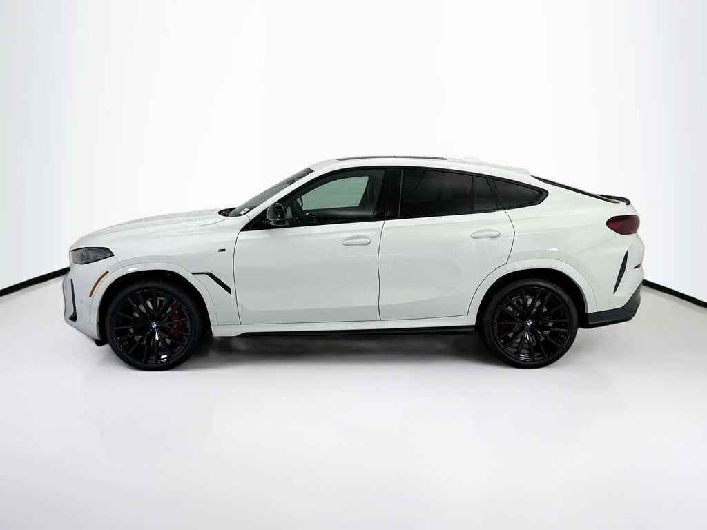 New 2027 White BMW M60i image 8