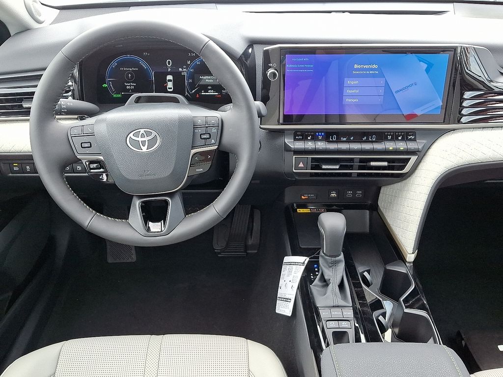 Thumbnail: 2025 Toyota Camry - 12