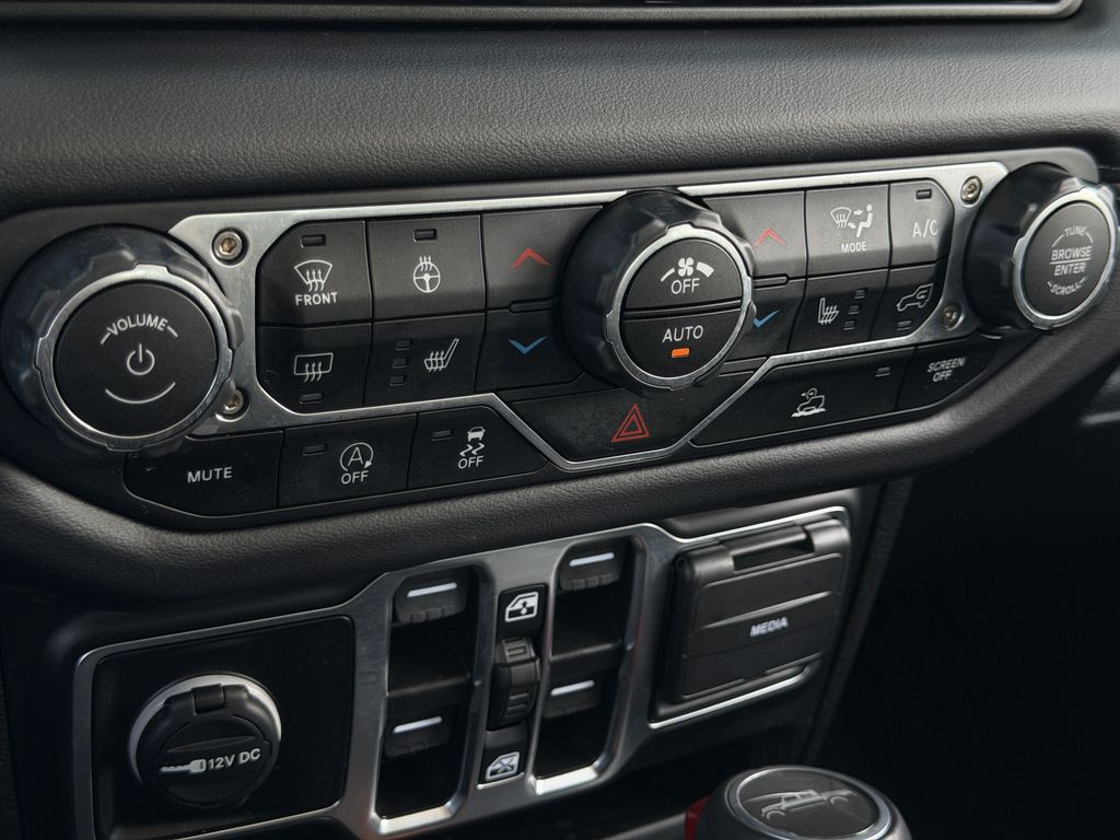 Used 2025 Jeep Gladiator Truck