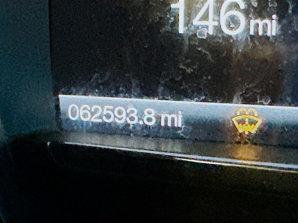 Used 2018 Red Ford Limited image 15