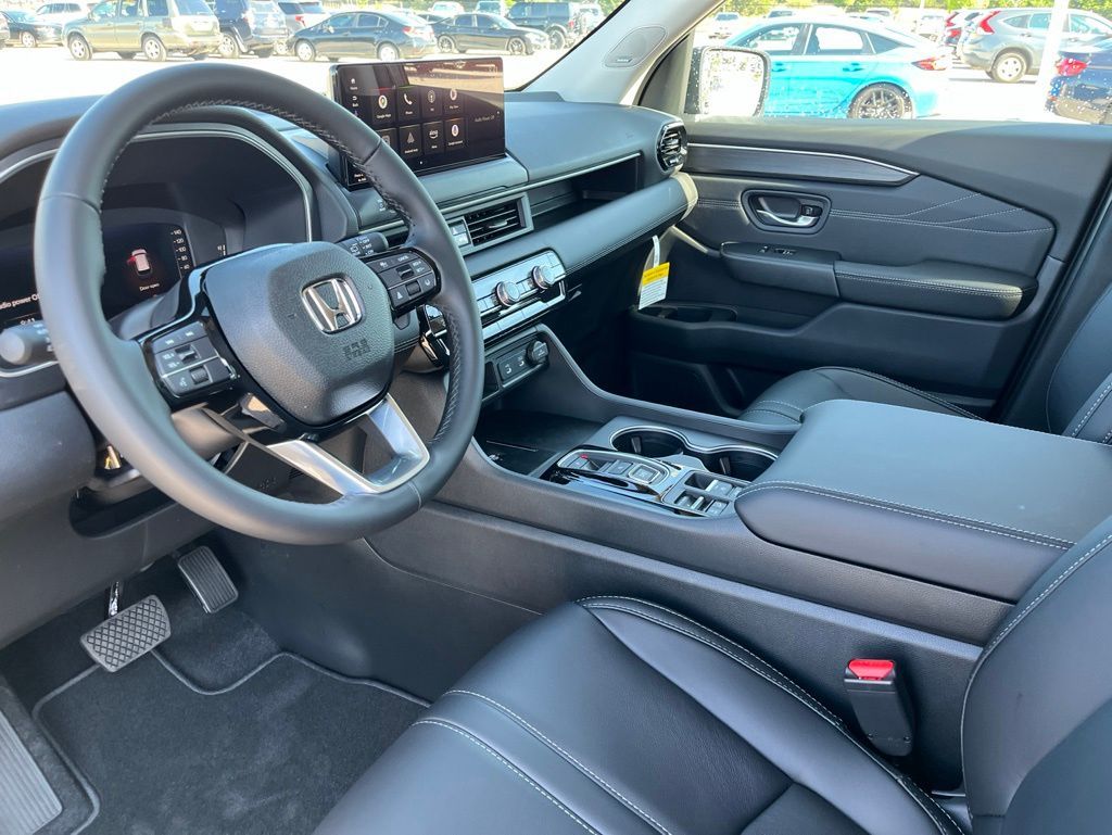 Thumbnail: 2026 Honda Pilot - 10