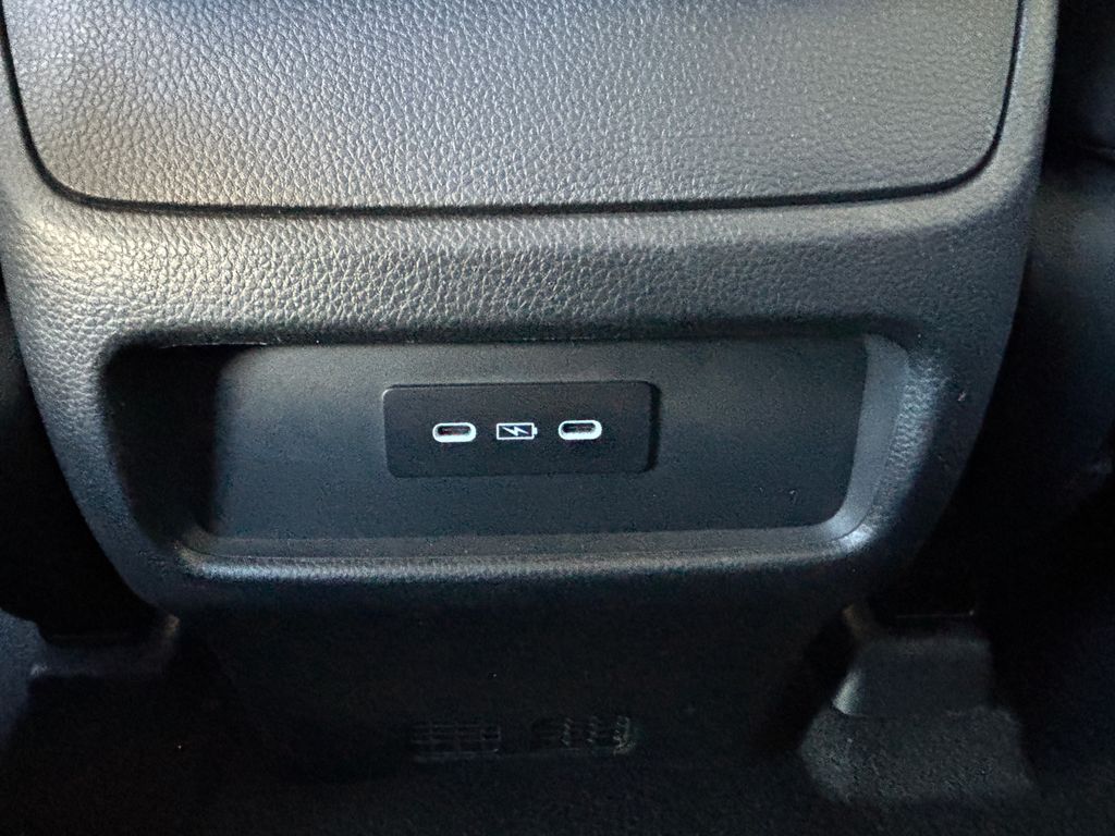 Thumbnail: 2024 Honda Pilot - 20