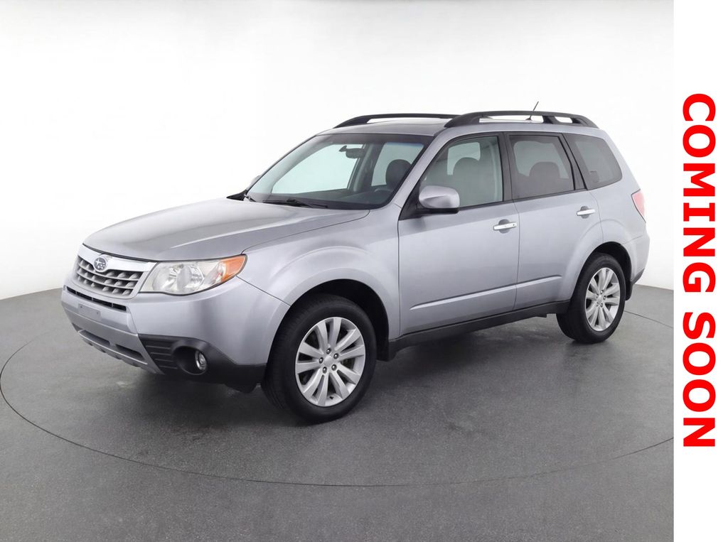 Ice Silver Metallic 2013 Subaru Forester 2.5X Limited SUV / Crossover All-Wheel Drive 4-Speed Automatic