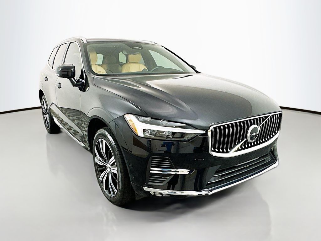 Thumbnail: 2023 Volvo XC60 - 3