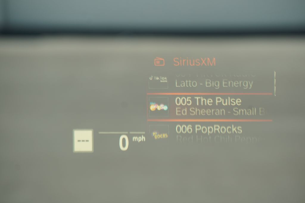 Thumbnail: 2026 BMW 8 Series - 10