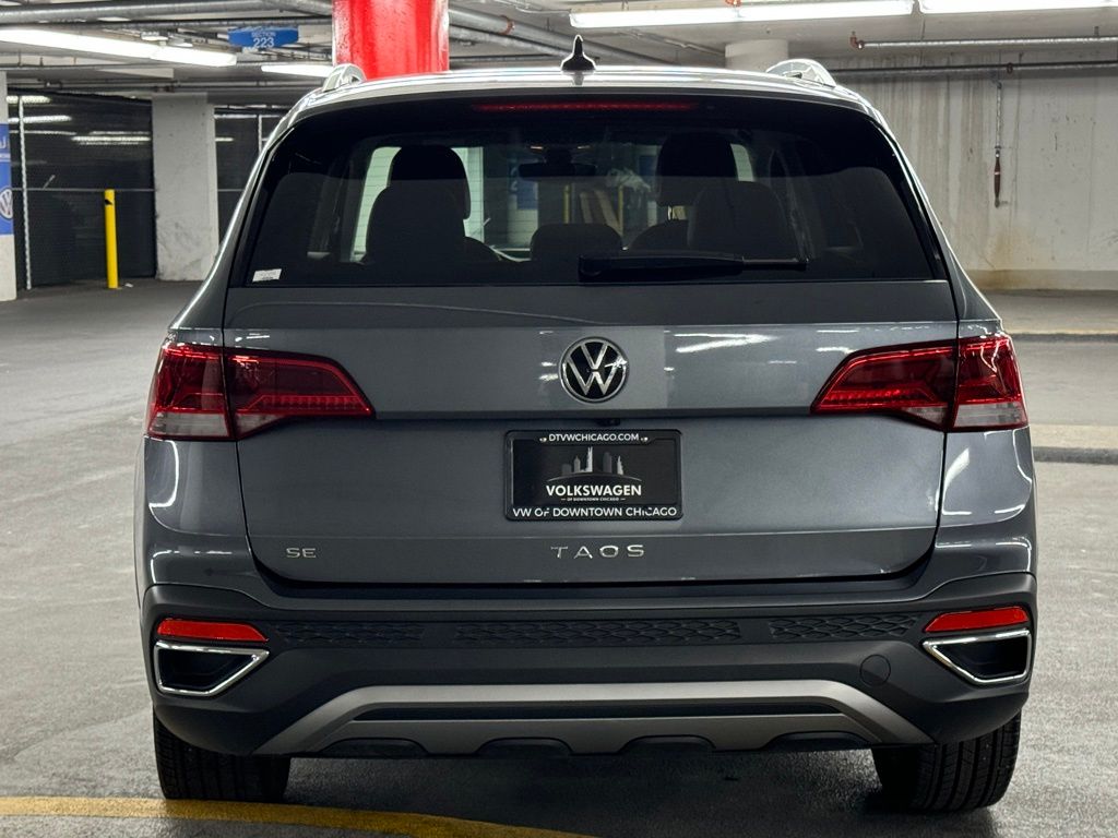 2023 Volkswagen Taos 1.5T SE 32