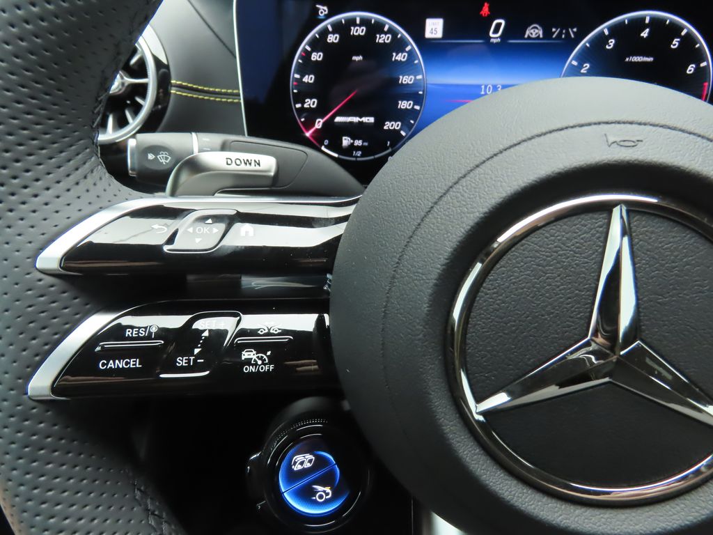 Thumbnail: 2026 Mercedes-Benz AMG GT - 11