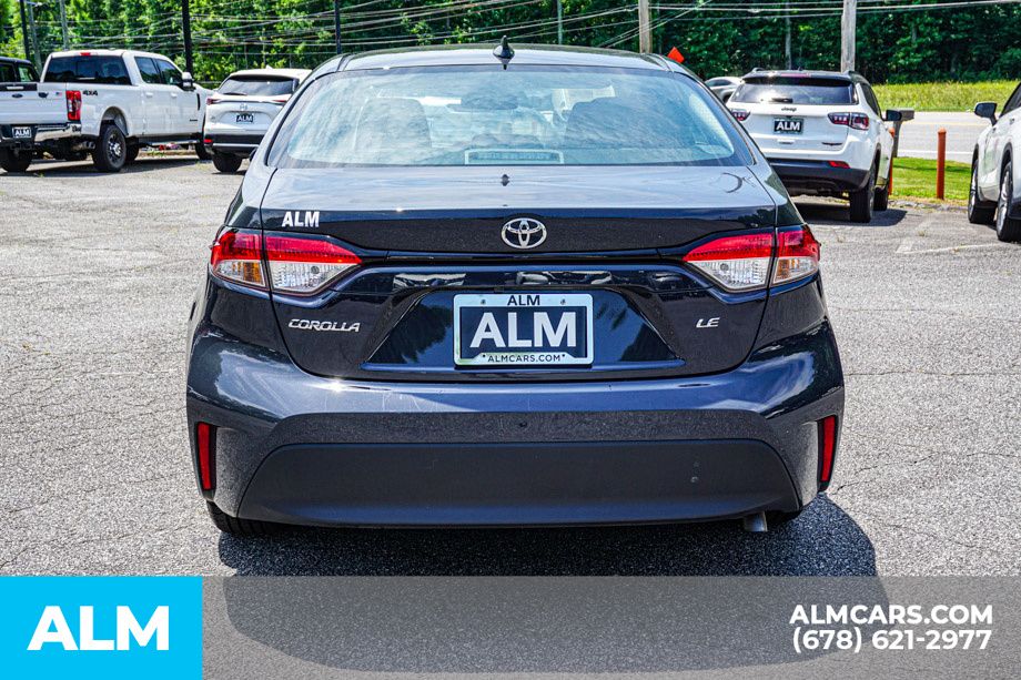 2023 Toyota Corolla LE photo 10