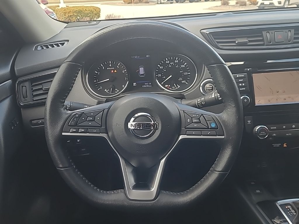 used 2019 Nissan Rogue car, priced at $17,916