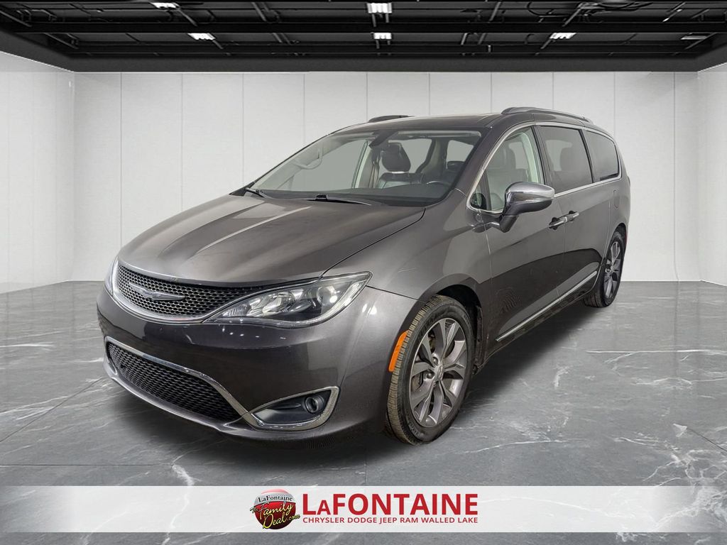 2018 Chrysler Pacifica Limited FWD