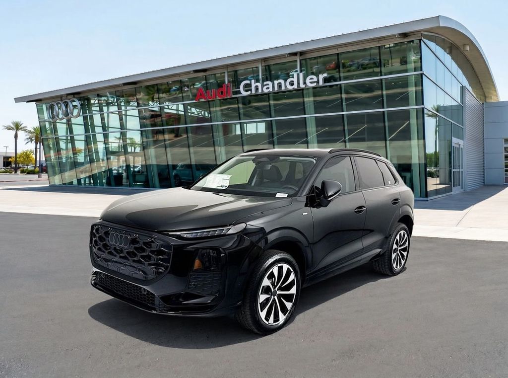 Thumbnail: 2026 Audi Q3 - 1