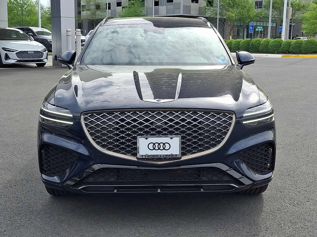 Thumbnail: 2023 Genesis GV70 - 2