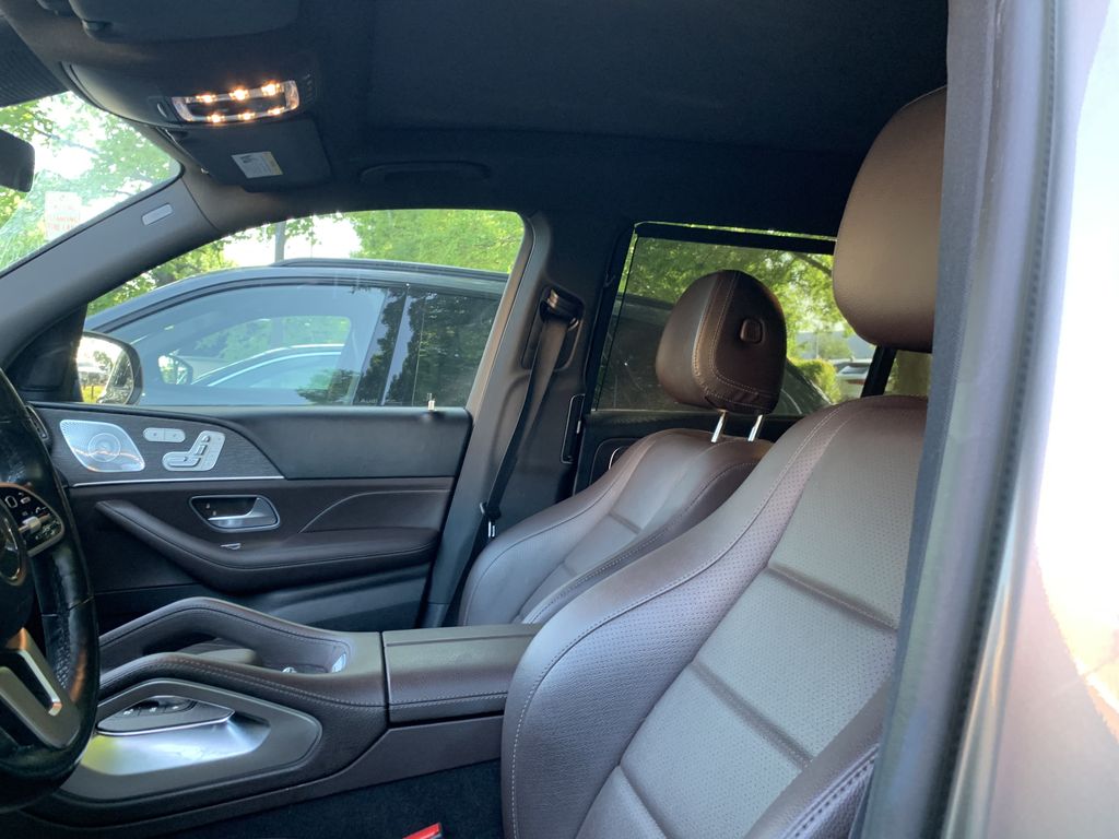 Thumbnail: 2021 Mercedes-Benz GLS - 7