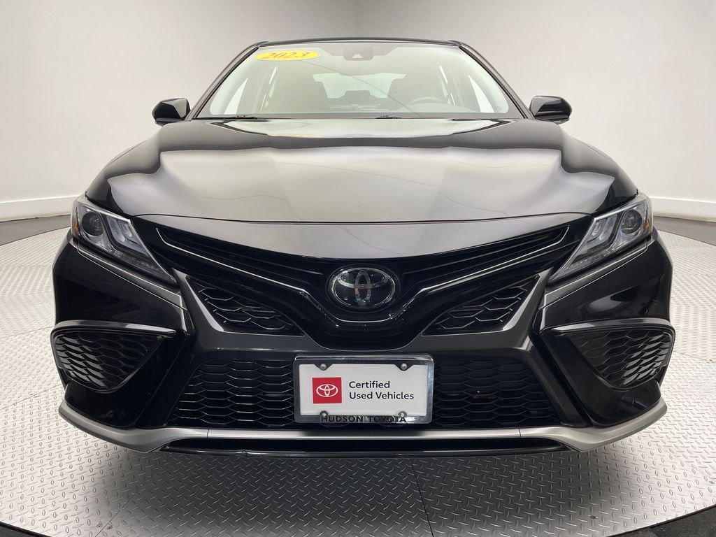 2023 Toyota Camry XSE 2