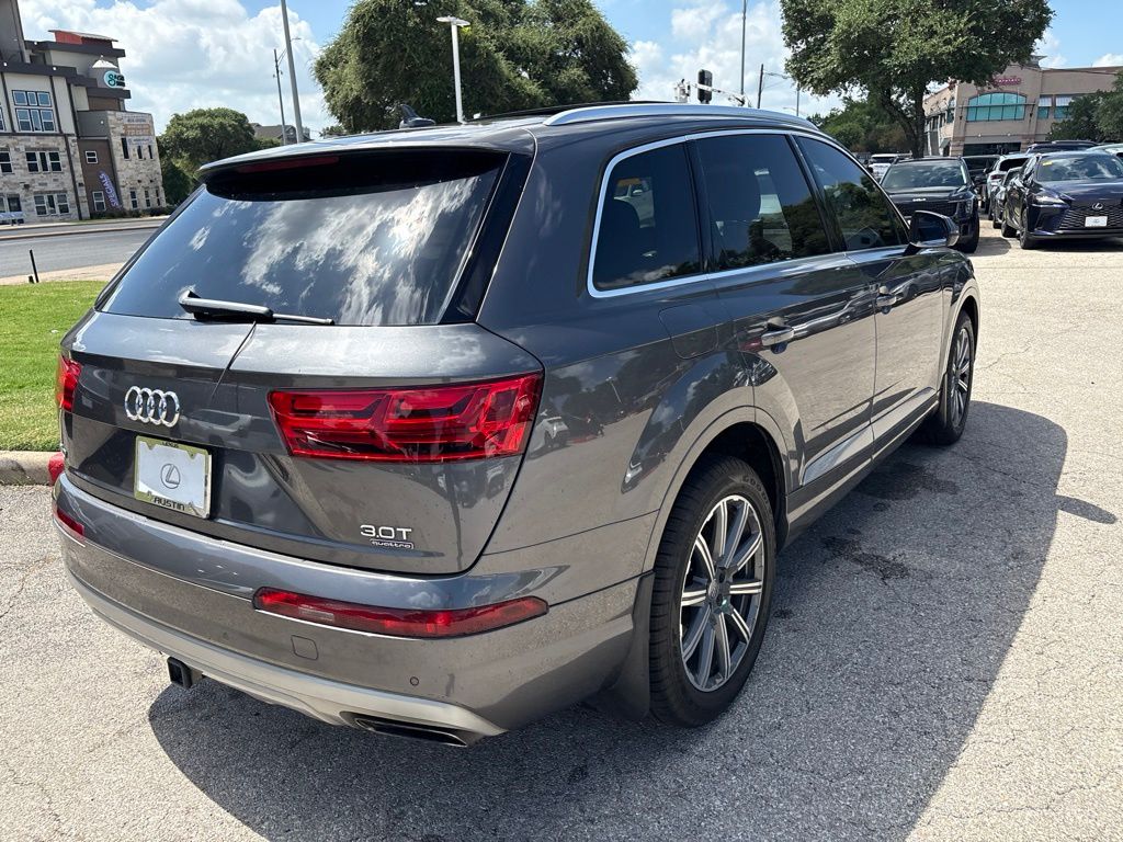 Thumbnail: 2018 Audi Q7 - 5