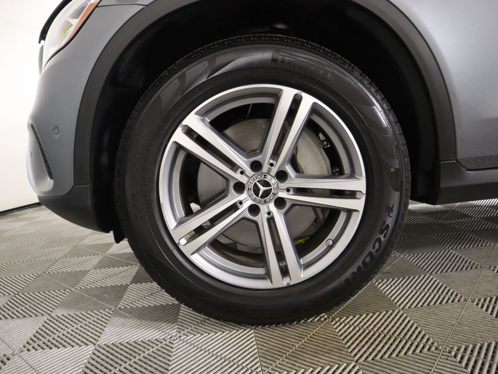 Thumbnail: 2021 Mercedes-Benz GLC - 29