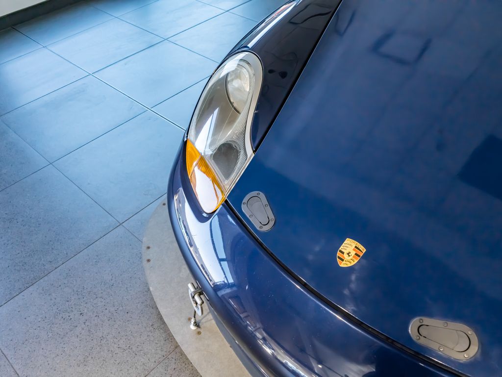 Used 2002  Porsche S image 23