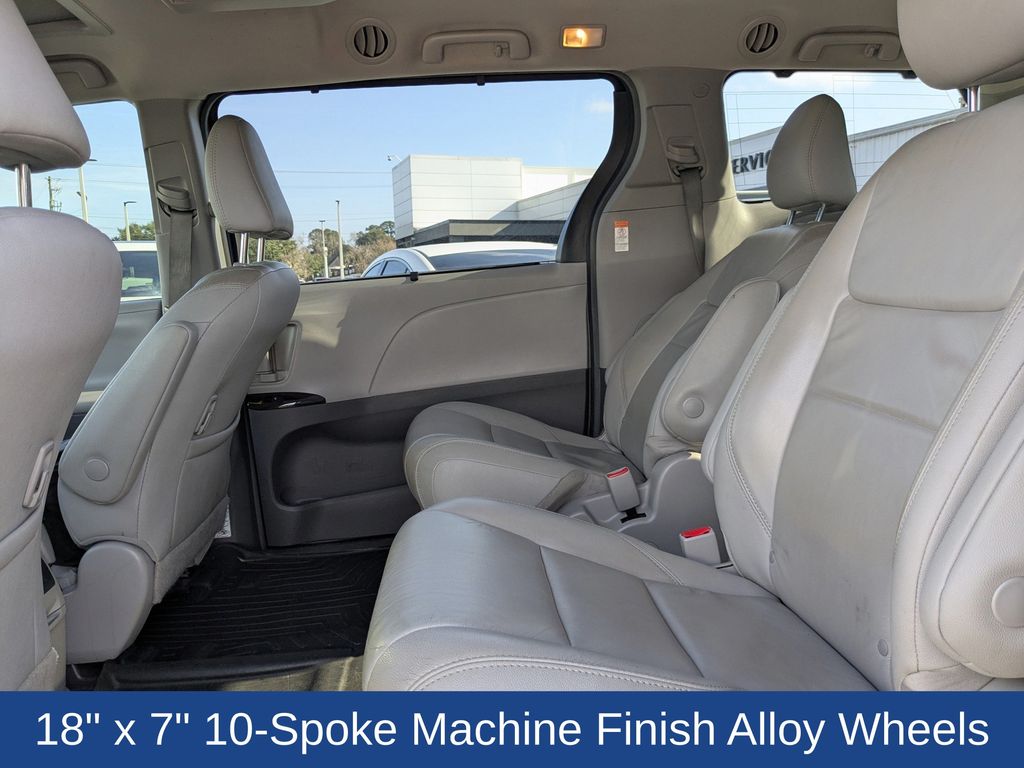2018 Toyota Sienna XLE Premium 7 Passenger