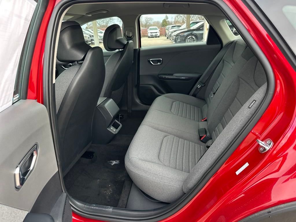 2025 Kia K4 EX photo