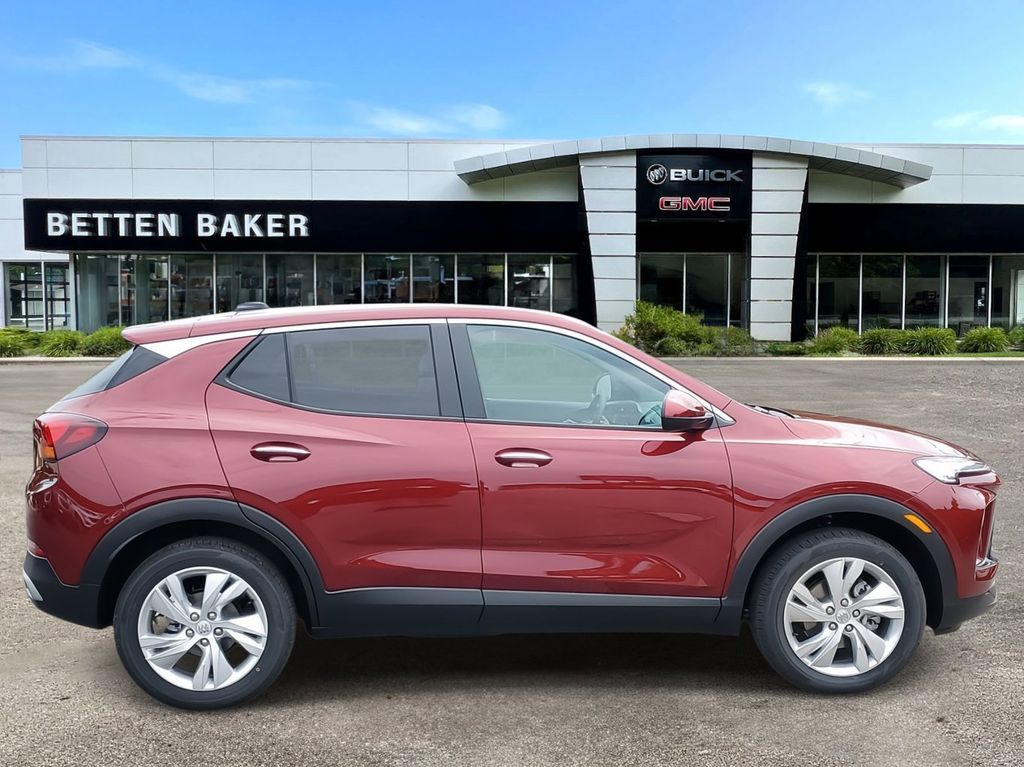 2025 Buick Encore GX Preferred 8