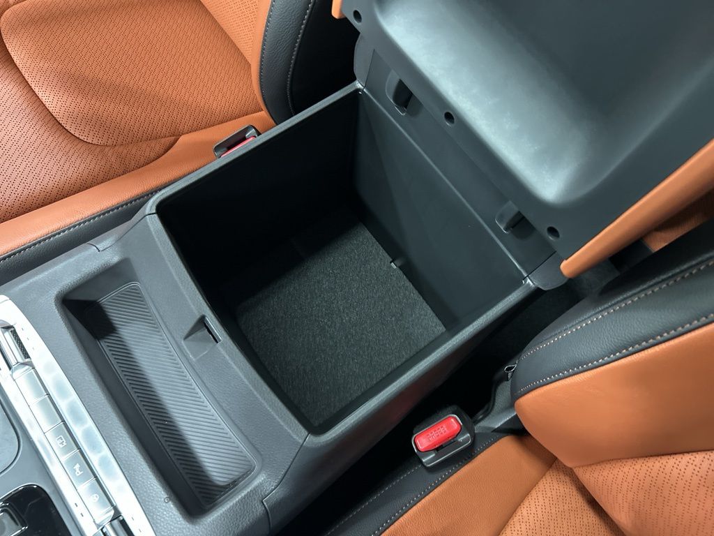 new 2026 Kia Carnival Hybrid car, priced at $53,025