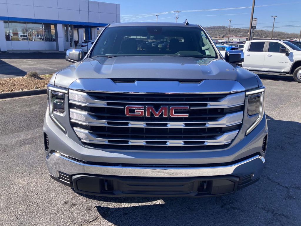 New 2026 Silver GMC SLE image 9