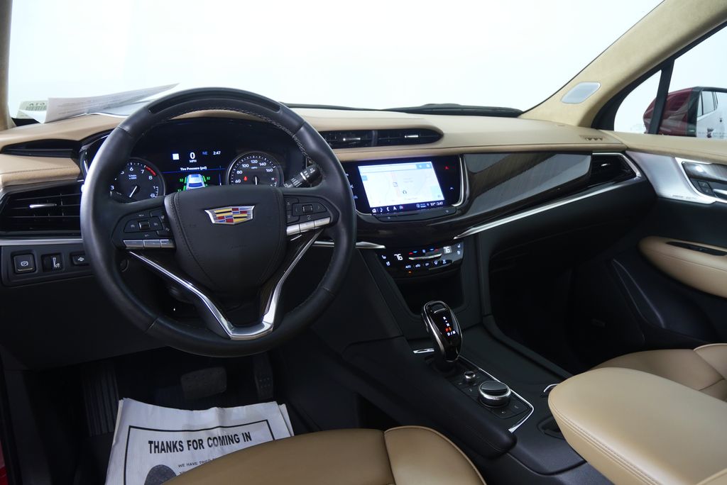 Thumbnail: 2024 Cadillac XT6 - 22