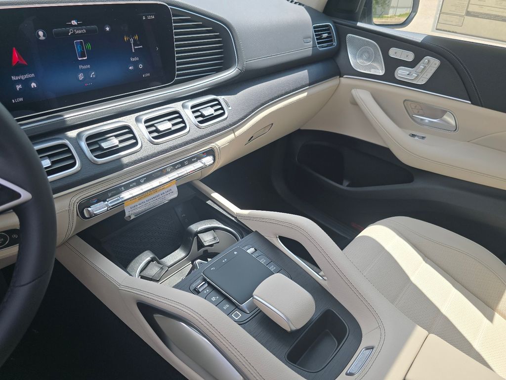 New 2026 White Mercedes-Benz GLE 350 image 32