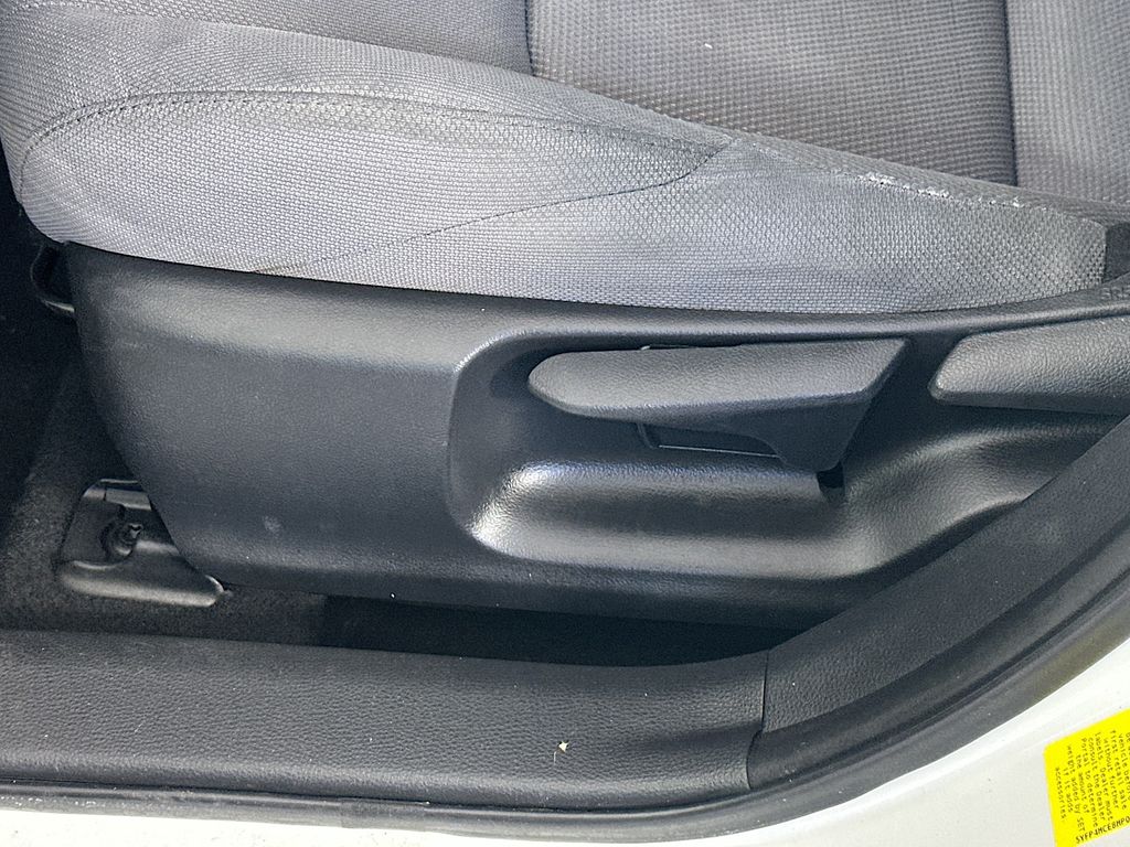 ToyotaCorolla21