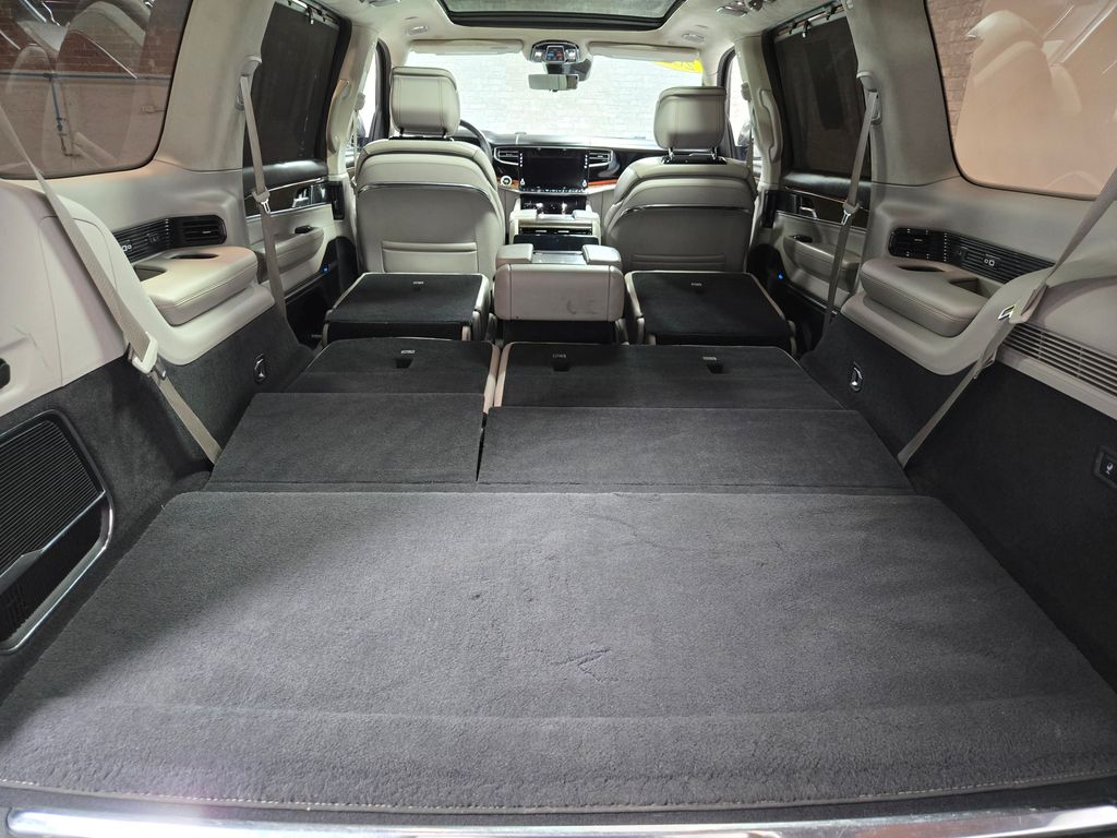 2022 Jeep Grand Wagoneer Series II - Photo 49