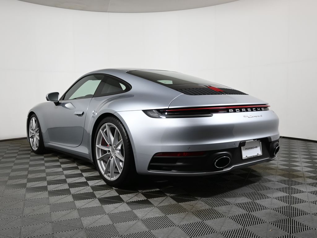 Thumbnail: 2022 Porsche 911 - 3