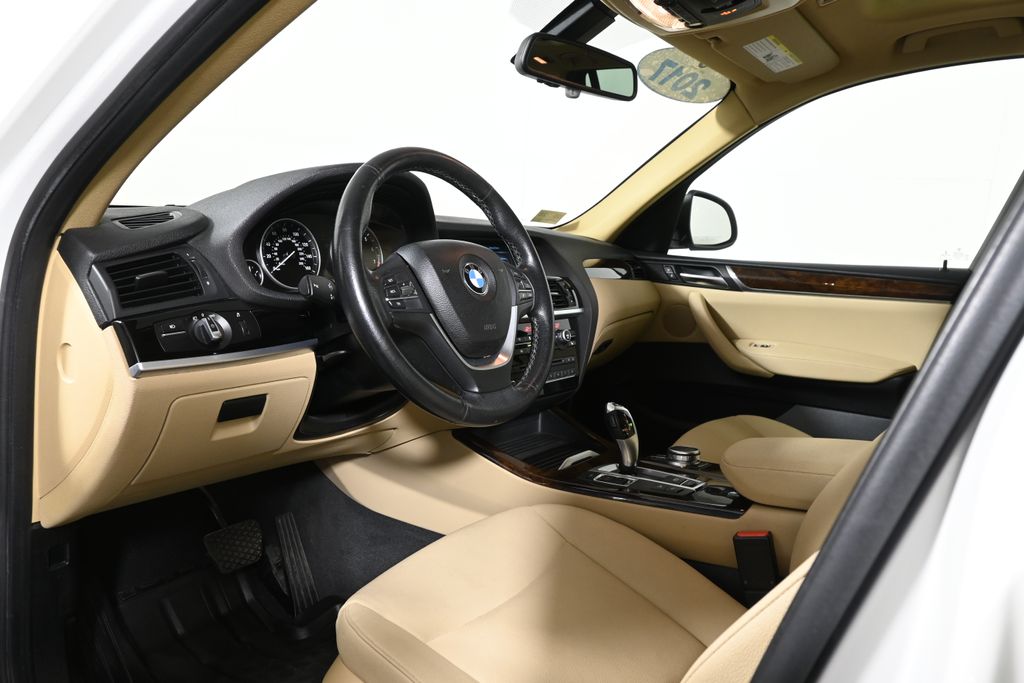 Thumbnail: 2017 BMW X3 - 14