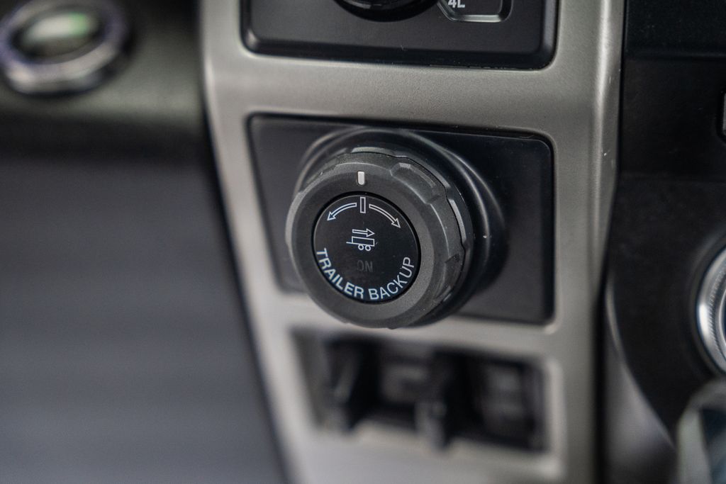 FordF-15030