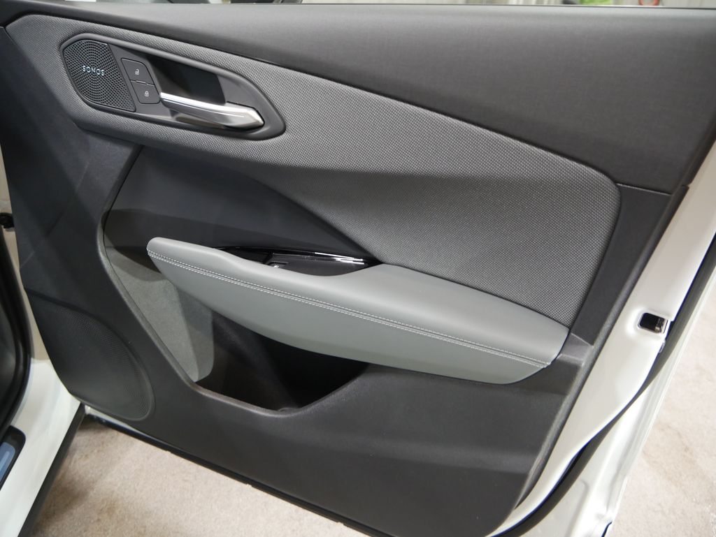 Thumbnail: 2026 Audi Q3 - 27