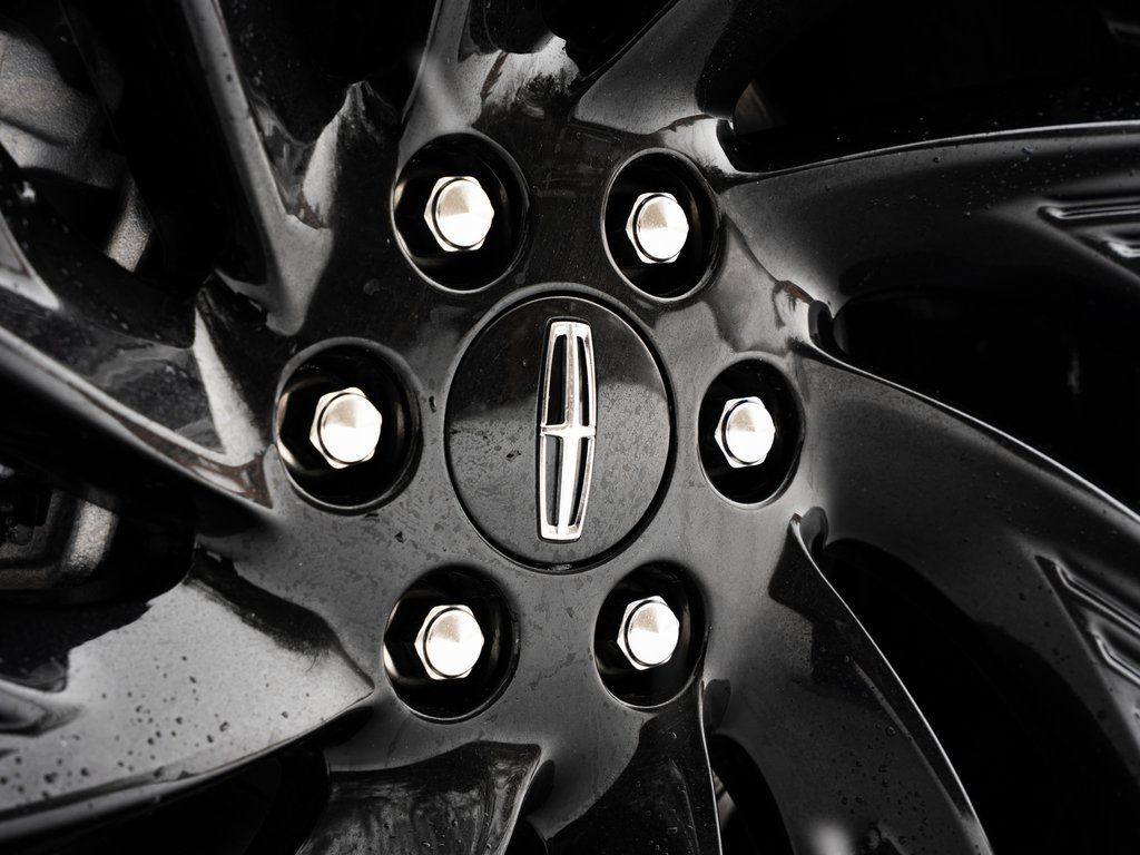 New 2026 White Lincoln Reserve image 18