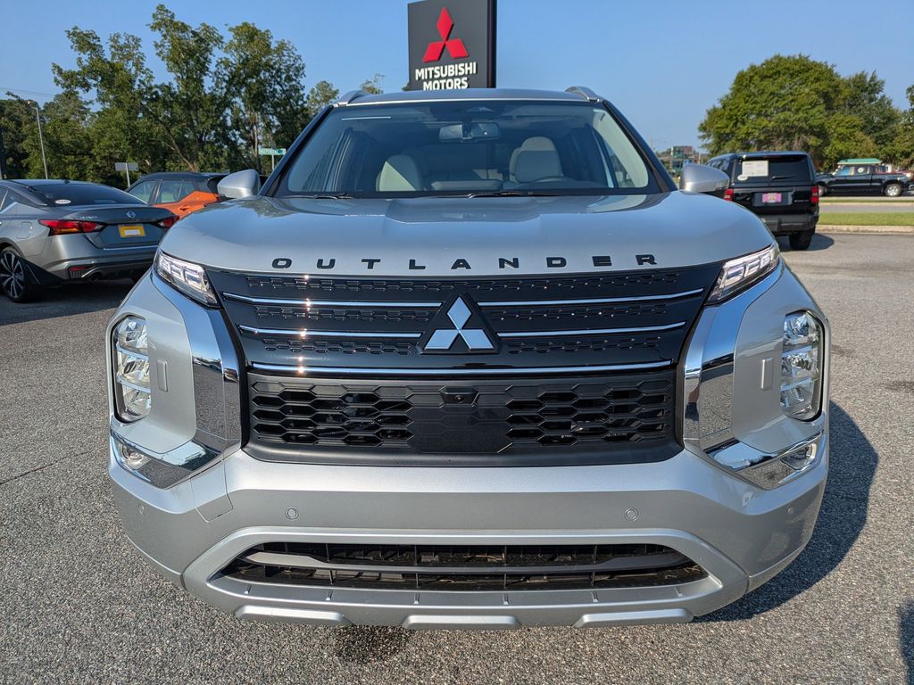New 2025 Mitsubishi Outlander PHEV SUV