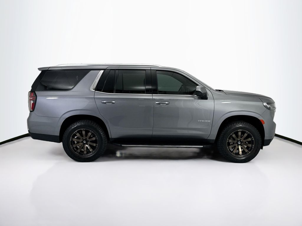 Thumbnail: 2021 Chevrolet Tahoe - 4