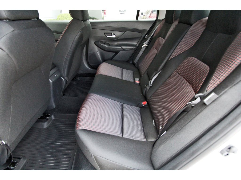 2026 Nissan Sentra SR - 6