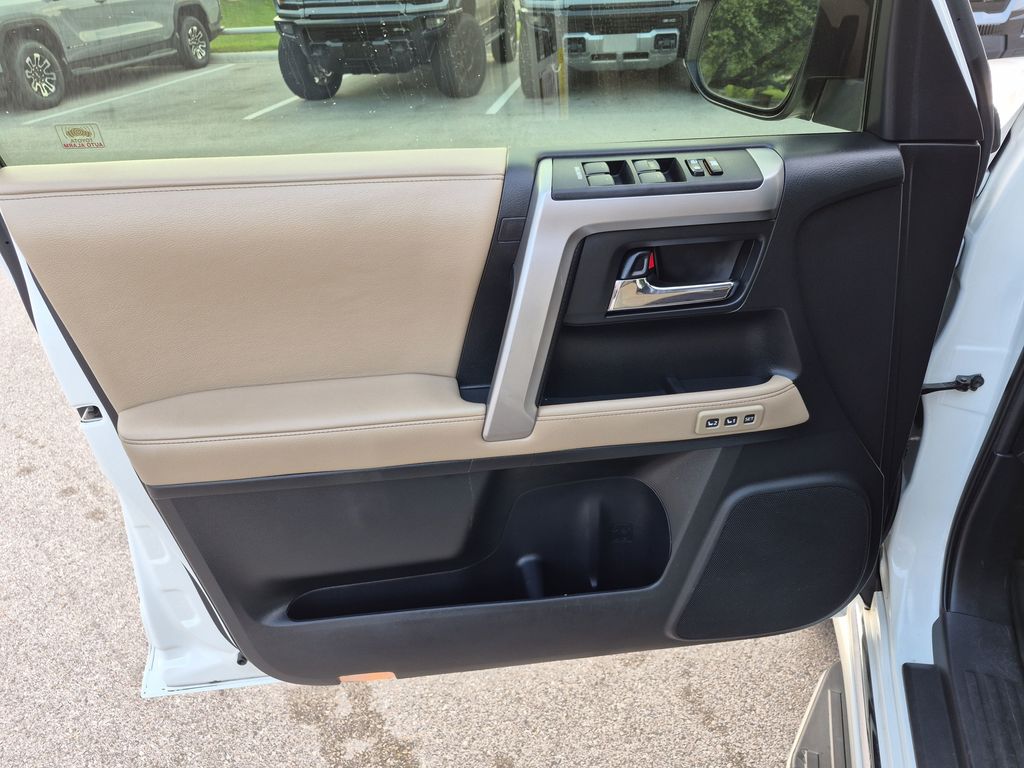 Used Car 2016 Toyota 4runner  Limited For Sale Under $25,000 In Austin, Texas