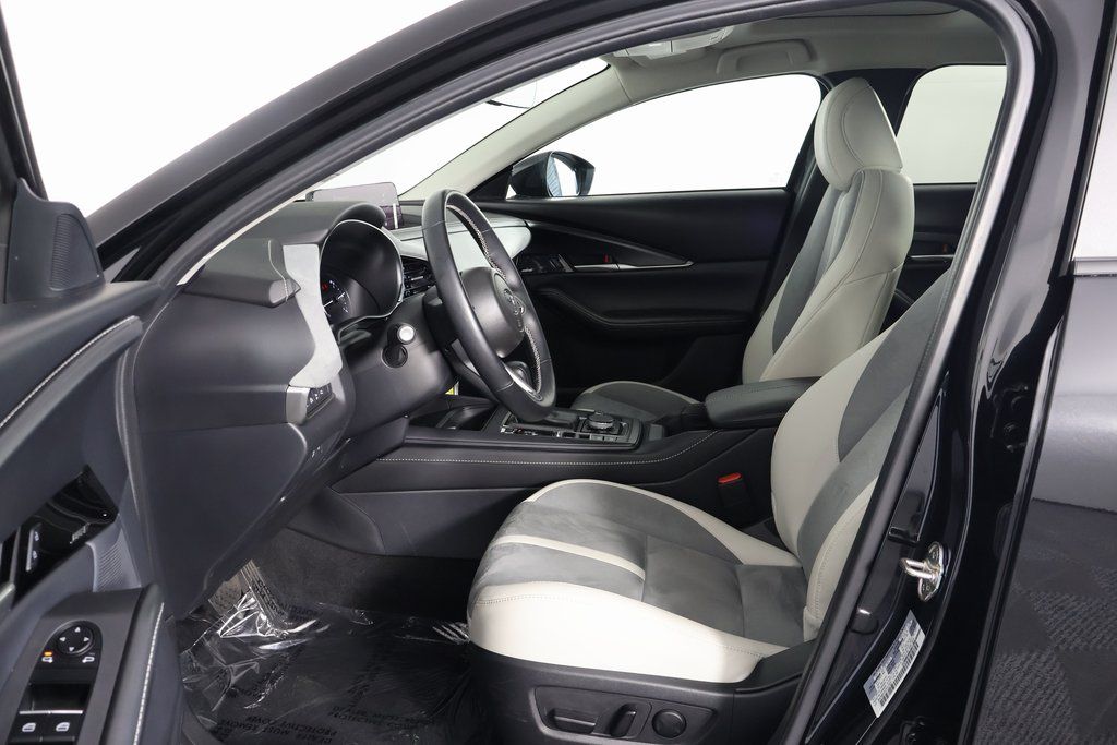 Thumbnail: 2026 Mazda CX-30 - 11