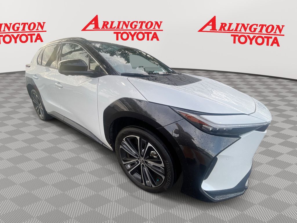 2024 Toyota bZ4X Limited's photo