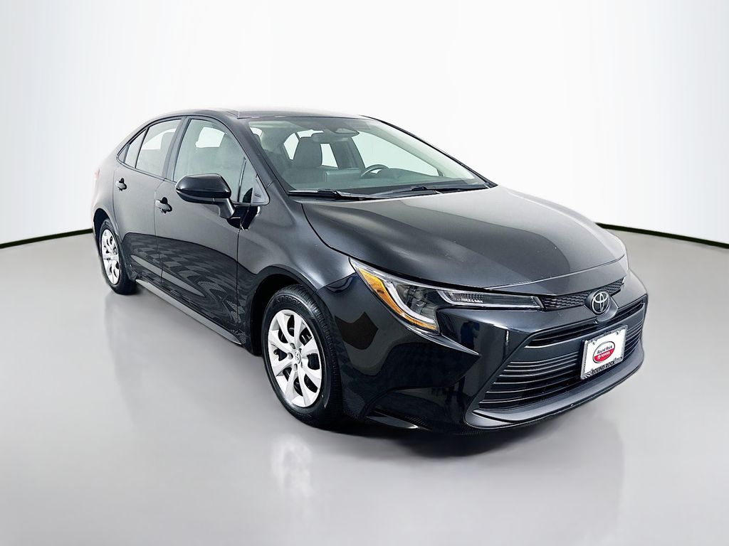 Thumbnail: 2024 Toyota Corolla - 3