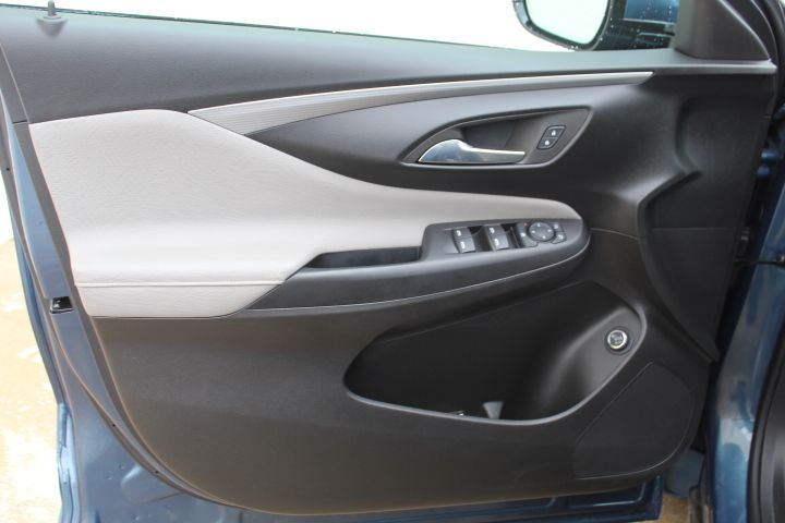 Used Car 2024 Buick Envista  Avenir For Sale Under $30,000 In Georgetown, Texas